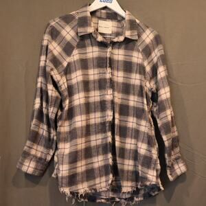 NWOT Ladies Oversized Medium Super Soft Plaid Lucky Flannel Button Up